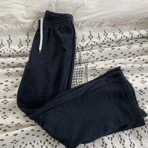 Vuori Black Sedona Joggers